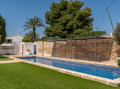 Venta - Villa -
Benissa