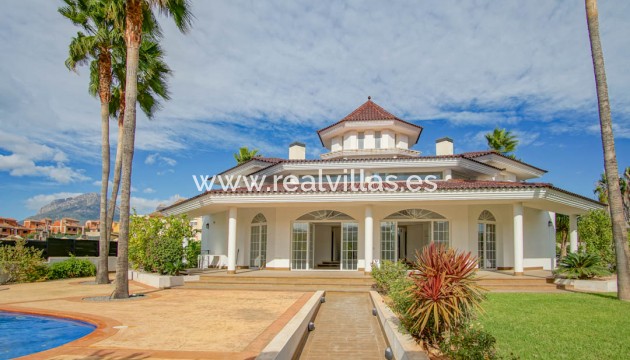 Villa - Nueva construcción  - Alfaz del Pi -
                Arabi