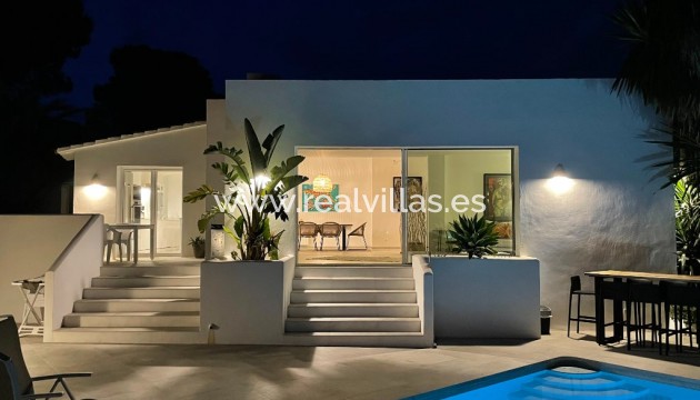 Villa - Resale - Moraira - Moraira