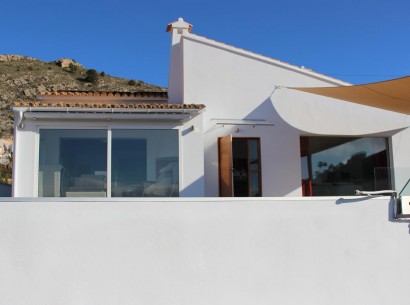 Sale - Villa -
Moraira - El Portet