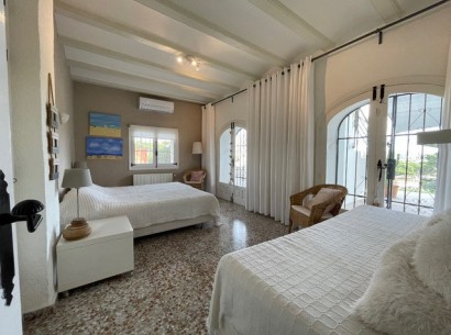 Venta - Villa -
Moraira