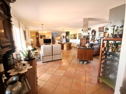 Venta - Villa -
Benissa