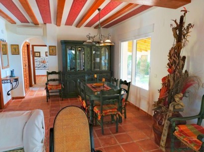 Sale - Villa -
Calpe - Calalga