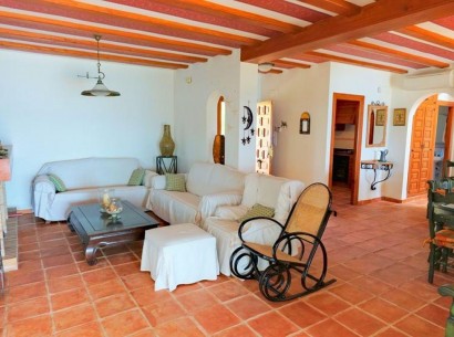 Sale - Villa -
Calpe - Calalga