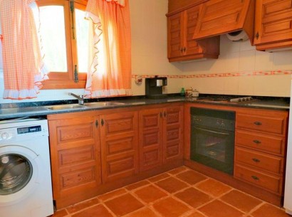 Sale - Villa -
Calpe - Calalga