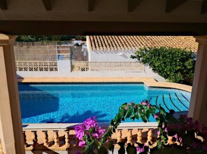 Sale - Villa -
Moraira - Pla del mar