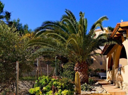 Sale - Villa -
Calpe - Cometa