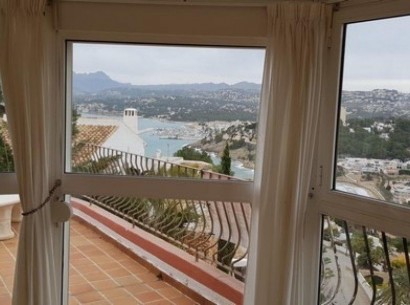 Sale - Villa -
Moraira - El Portet