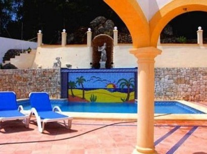 Sale - Villa -
Calpe - Cucarres