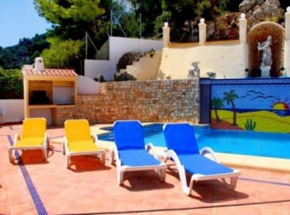 Sale - Villa -
Calpe - Cucarres