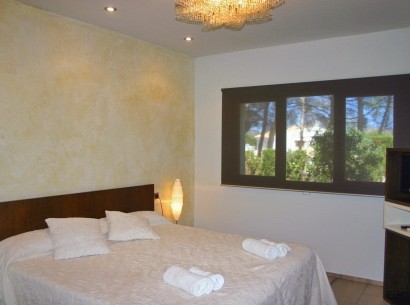 Sale - Chalet -
Moraira - Pinar de l'Advocat