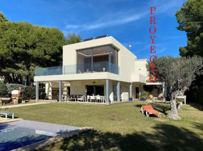 Sale - Chalet -
Moraira - Pinar de l'Advocat