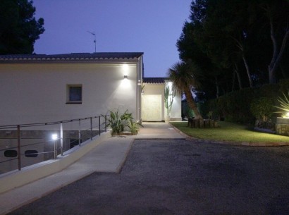 Sale - Chalet -
Moraira - Pinar de l'Advocat