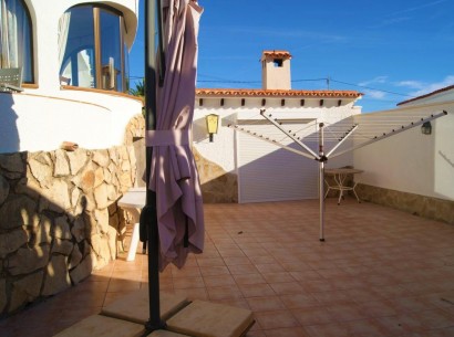 Sale - Villa -
Benissa - Buenavista