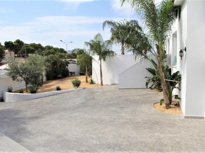 Sale - Villa -
Moraira - San Jaime