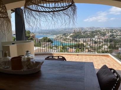 Sale - Villa -
Moraira - El Portet