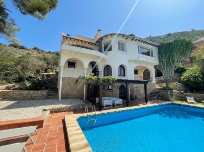 Sale - Villa -
Moraira - El Portet