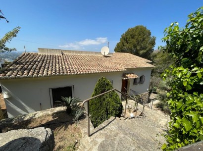 Sale - Villa -
Moraira - El Portet