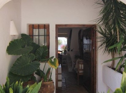 Sale - Bungalow -
Moraira - Portet