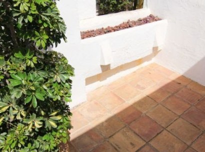 Sale - Bungalow -
Moraira - Portet