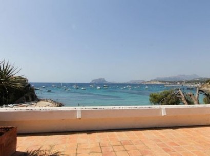 Sale - Bungalow -
Moraira - Portet