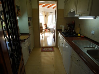 Sale - Villa -
Benissa - Montemar