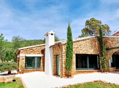 Sale - Country estate -
Benissa