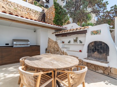 Sale - Luxury Villa -
Moraira - Portet