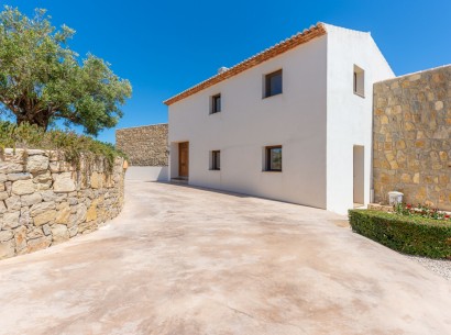 Resale - Country estate -
Teulada - Comes