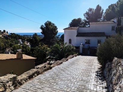 Sale - Chalet -
Benissa - Montemar