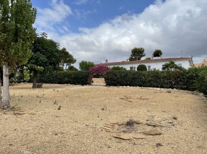 Sale - Villa -
Moraira
