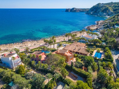 Sale - Chalet -
Jávea - Cala Blanca