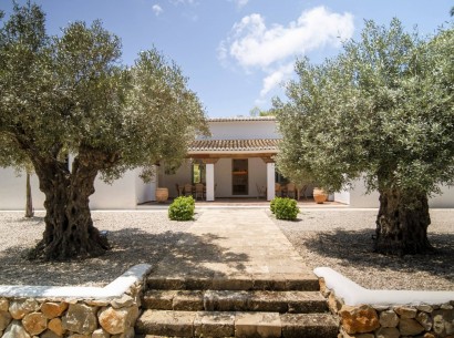 Sale - Country house -
Jávea - La Lluca