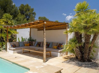 Sale - Country house -
Jávea - La Lluca