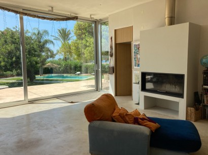 Revente - Villa -
Denia