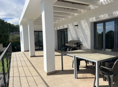 Sale - Villa -
Moraira