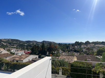 Sale - Villa -
Moraira