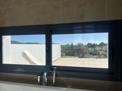 Sale - Villa -
Moraira