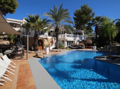 Sale - Villa -
Benissa - San Jaime