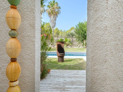 Sale - Finca / Country Property -
La Xara - Benimaquia