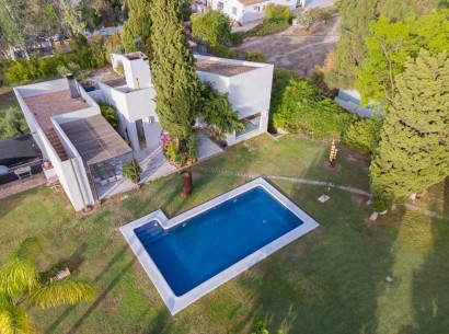 Sale - Finca / Country Property -
La Xara - Benimaquia