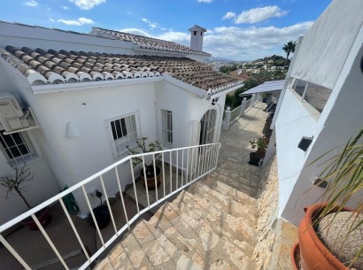 Sale - Villa -
Moraira - El Portet