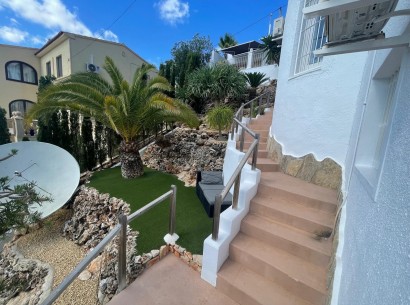 Sale - Villa -
Moraira - El Portet