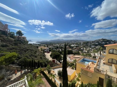 Sale - Villa -
Moraira - El Portet