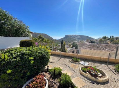 Sale - Villa -
Moraira - La Arnella