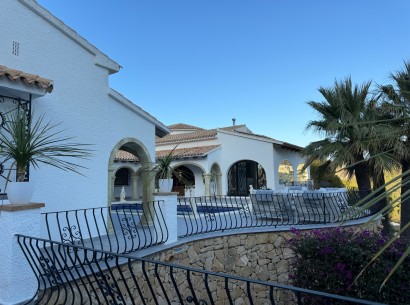 Venta - Villa -
Moraira