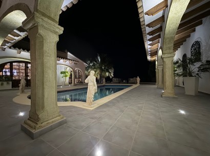 Venta - Villa -
Moraira