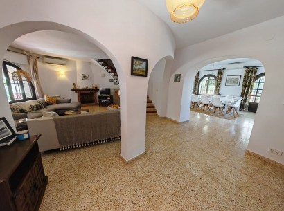 Sale - Villa -
Moraira - Moravit