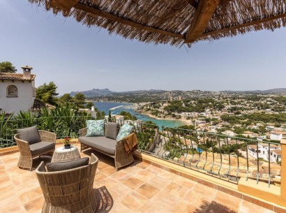 Sale - Villa -
Moraira - El Portet