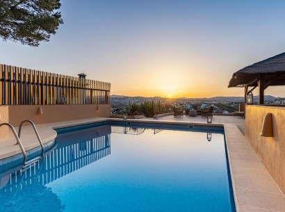 Sale - Villa -
Moraira - El Portet